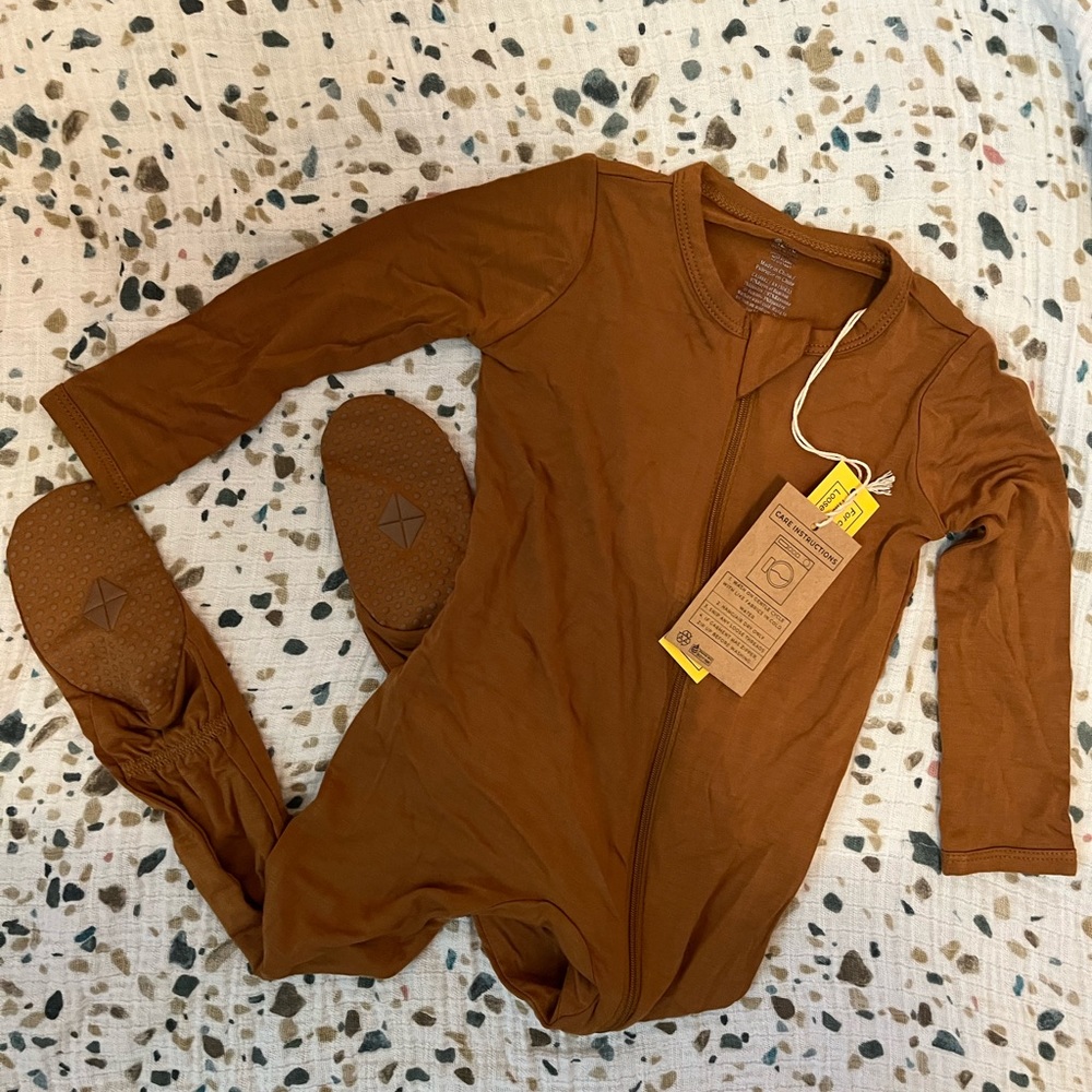 Kyte Baby Zippered Footie in Nutmeg